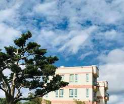 Hotel Full Moon Resort