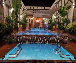 Hotel Victory Road Villas