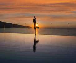 Hotel Canvas Danang Beach