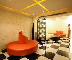 Hip Spa