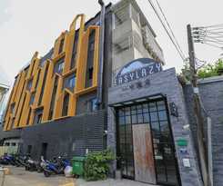 Taichung Easylazy Inn