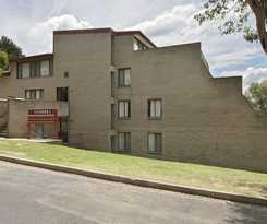 Hotel Tanderra 10 on Park Road