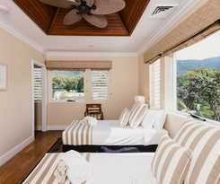 Villa Beach Palm Cove