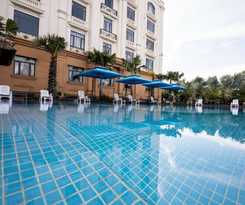 Golden Emerald Resort