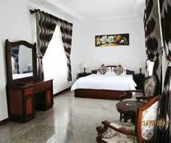 Hotel Nui Cam Resort