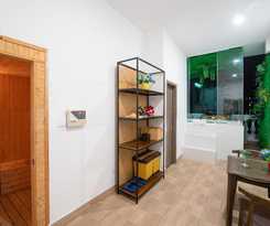 Bao Hung and Apartment