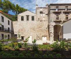 Neya Porto