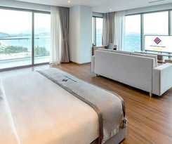Hotel Long Thuan and Resort