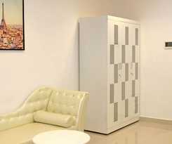 Le Hieu Apartment At Sky Center