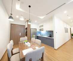 Lia House