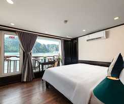 Hotel Santa Maria Cruises Halong Bay