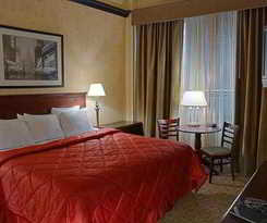 Comfort Inn and Suites Manhattan