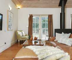 Hotel Brokenback Views Country Estate