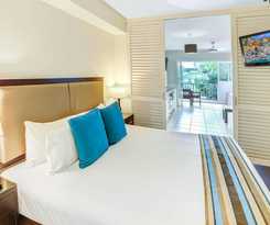 Elysium Private Apartments At The Beach Club