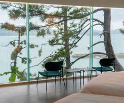 Hotel La Terrace Club Hotel and Villa