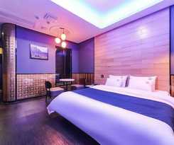 Hotel Legend