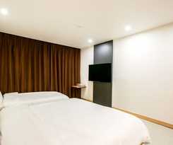 Hotel Restay