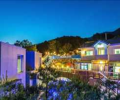 Hotel Gapyeong Hue Bless Pension