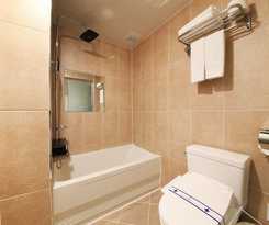 Hotel Cnc 1St Street Hotel