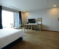 Hotel 52