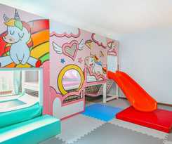 Hotel November Kids and Spa