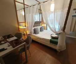 The Staycation - Boutique Rooms