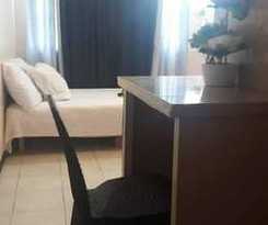 Hotel Ekonumi Rooms At Benrosi Plaza