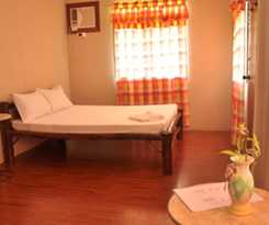 Hotel Larville Pool Garden Resort and Restaurant