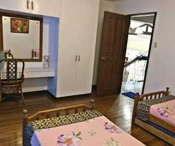 Royal Thee Bed and Breakfast