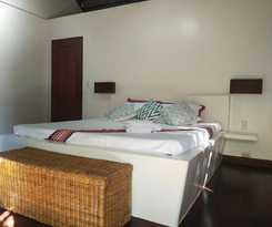 Villa Kalachuchi Bandb
