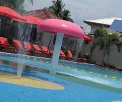 Hotel CML Beach Resort and Water Park