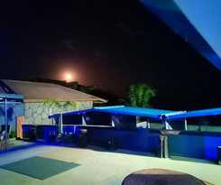 Hotel Cave Beach Resort