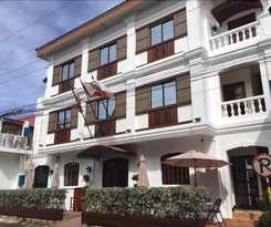 Hotel West Loch Park Hotel Vigan