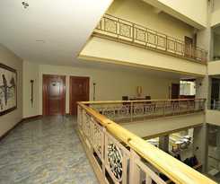 Hotel Paragon and Suites