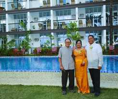 Hotel Doublegem Beach Resort and Hotel