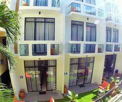 Luxx Boutique Boracay