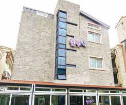 Pensión Nanda Pension