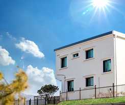 Pensión My Chu Kids Pool Villa Pension