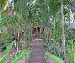 Hotel La Salangane Caalan Beach Villa