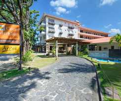 Court Meridian And Suites