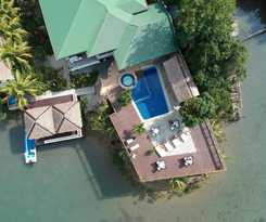 Hotel Edgewater Dive and Spa Resort