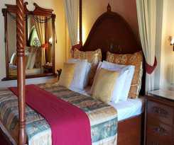 Hotel Tropicana Castle Dive Resort