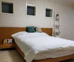 Hotel Chungdamhill House