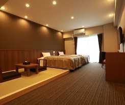 Hotel The Base Sakaihigashi Apartment