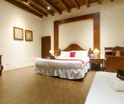 Hotel RedDoorz Plus @ Calle Crisologo Vigan