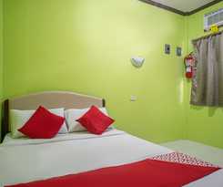 Oyo 702 Queens Hometel