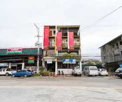 RedDoorz near Waltermart Subic