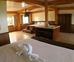 Hotel Monkey Beach Dive Resort
