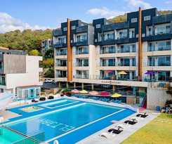 Hotel Elijah Resort