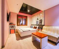 Hotel Gimhae Eobangdong Denbasta Kids Land